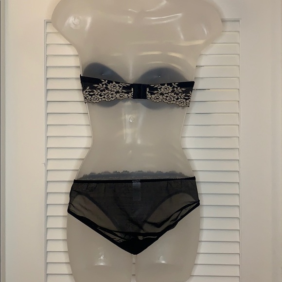 Wacoal | Embrace Lace™ Bra + Brief + Cami set - Picture 8 of 14